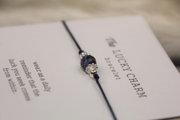 Armband Dumortierit Nala