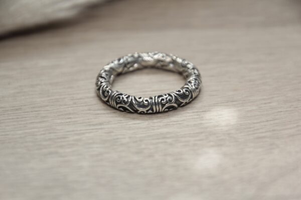 Fingerring Maori geschwärzt – Bild 2